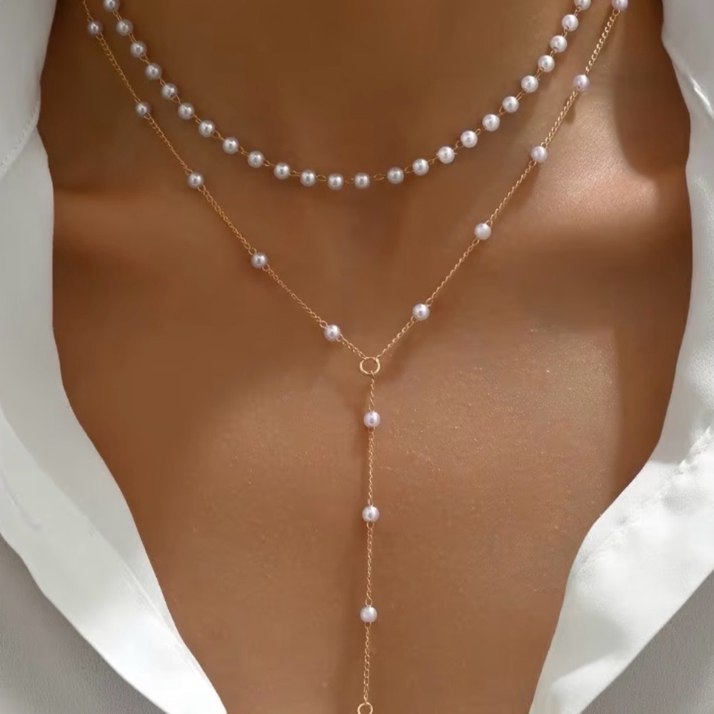 Delicate Elegant Gold Plated and Pearl Layered Necklace